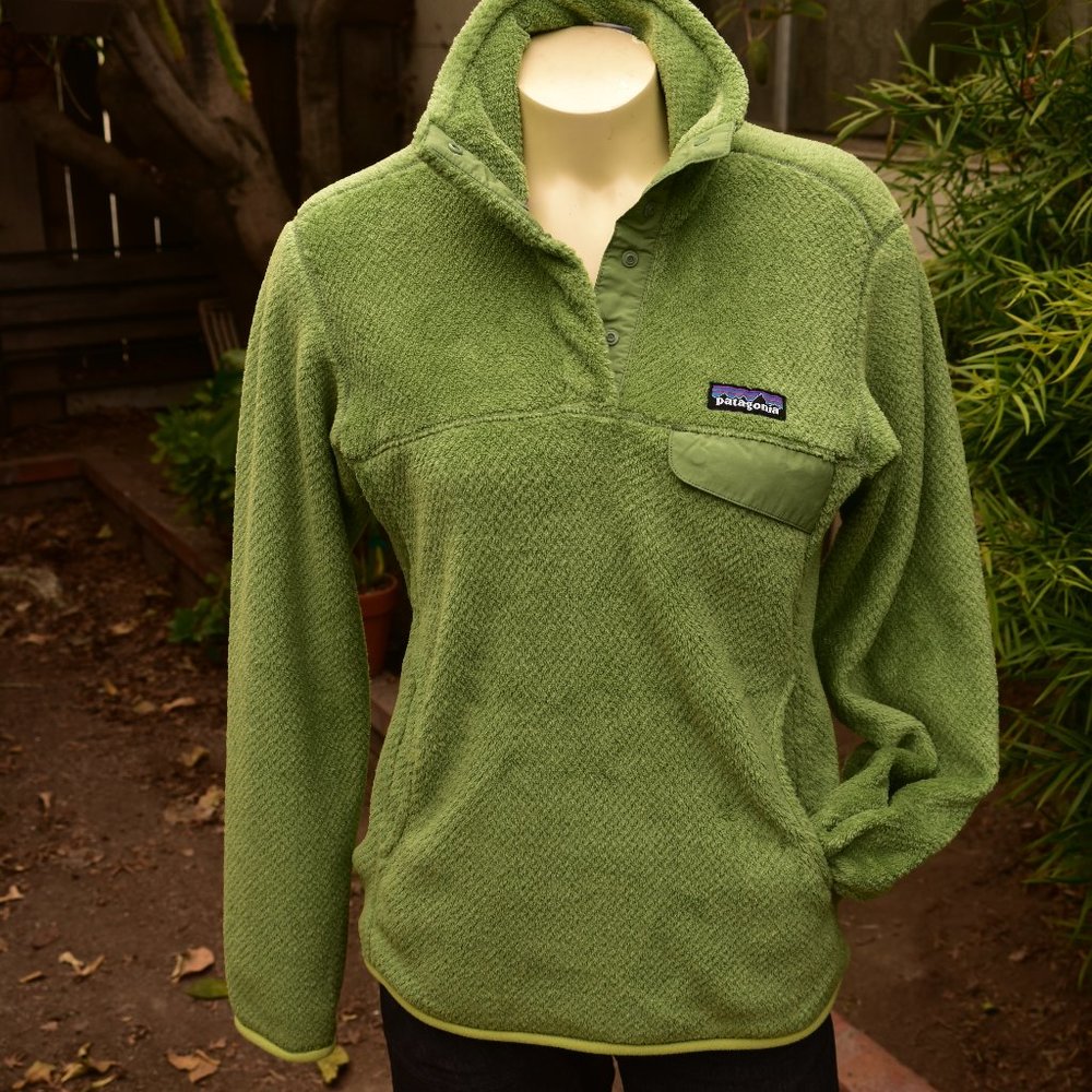 Patagonia Snap Tee Synchilla Size Small - image 1